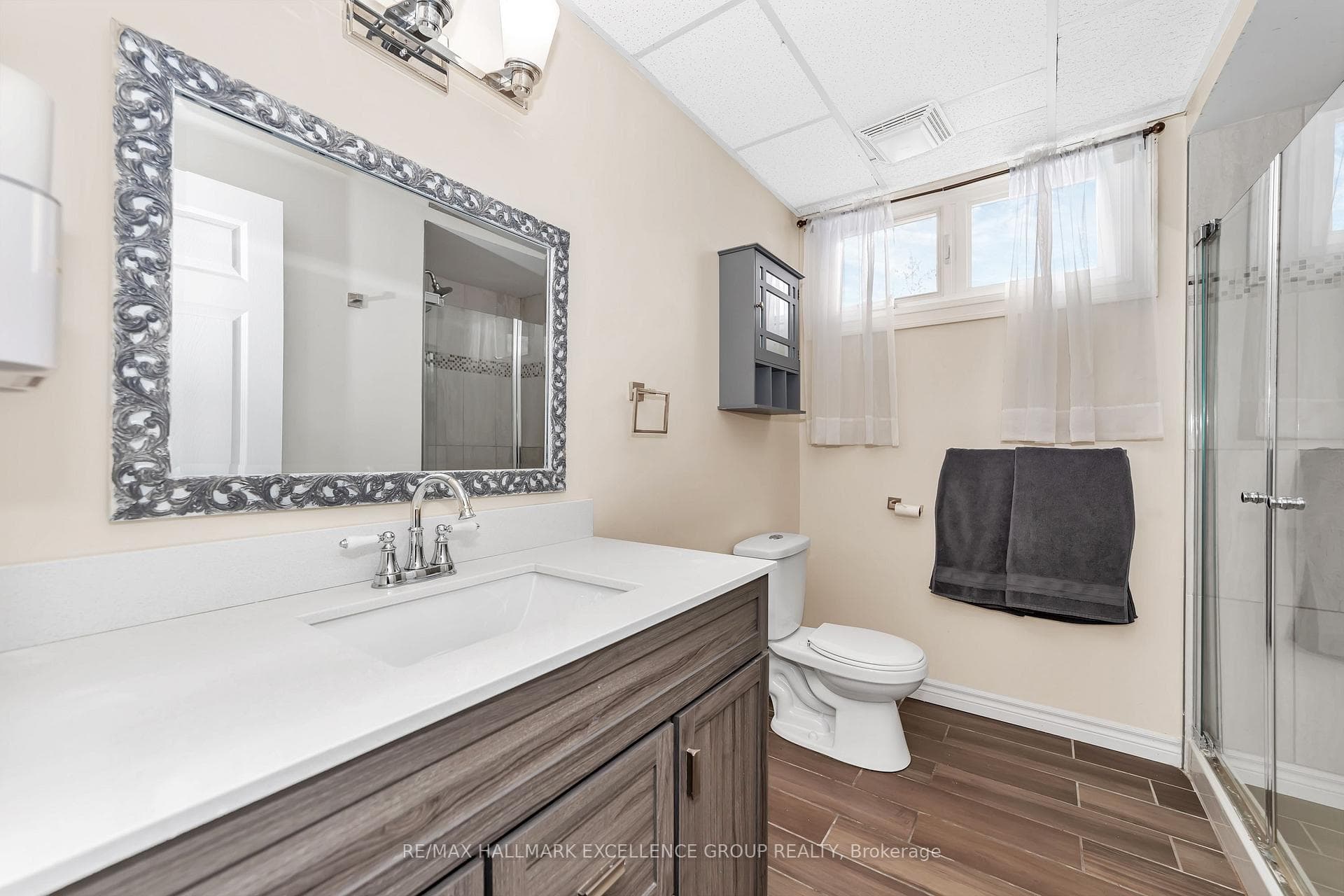 8 Charlebois Drive photo 23