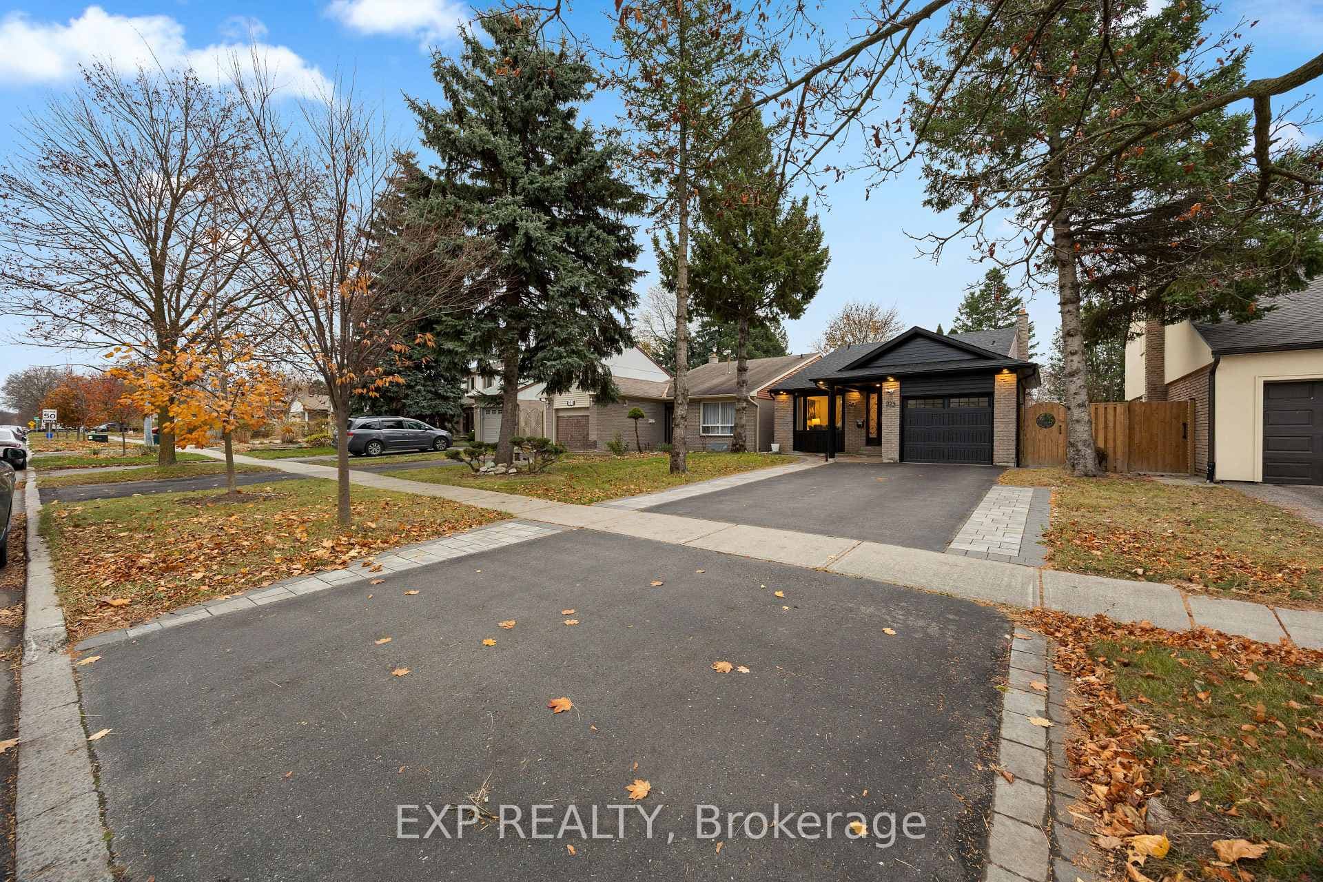 223 Weldrick Road photo 2