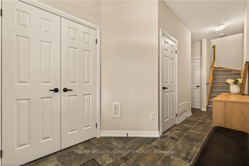 677 N PARK Road Unit 156 photo 3