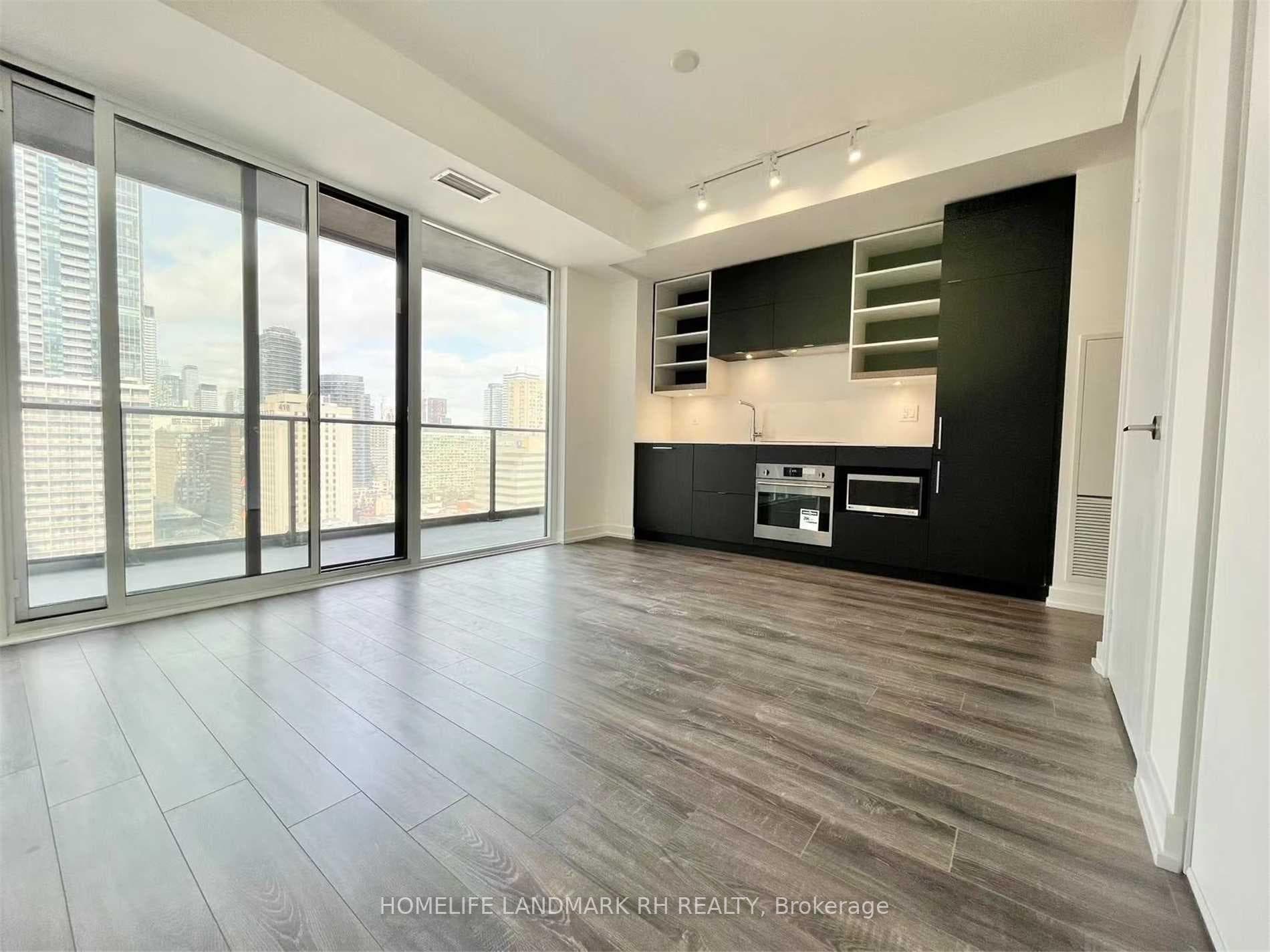 20 Edward Street Unit 1601 photo 4