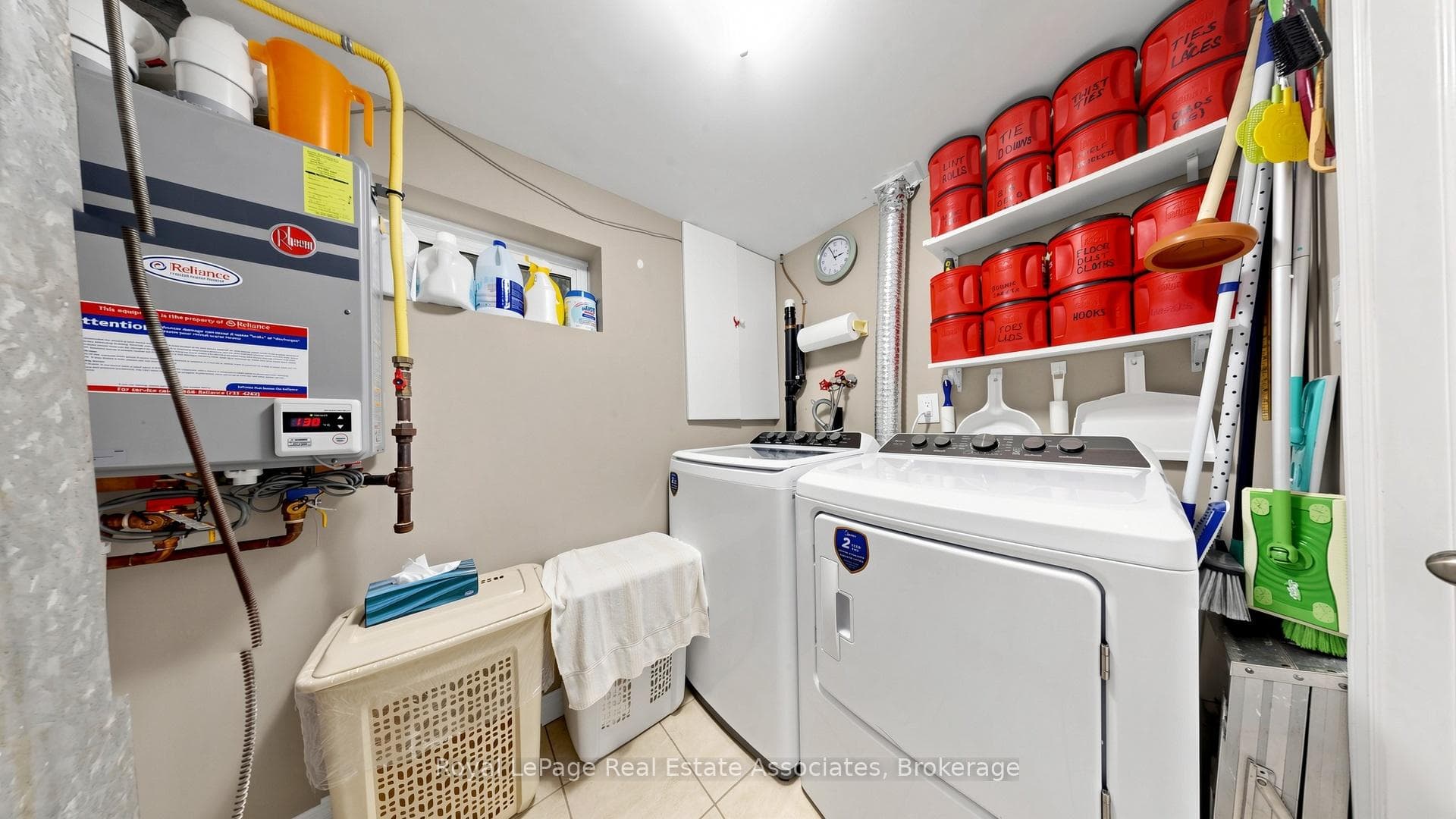 71 Addington Crescent photo 42