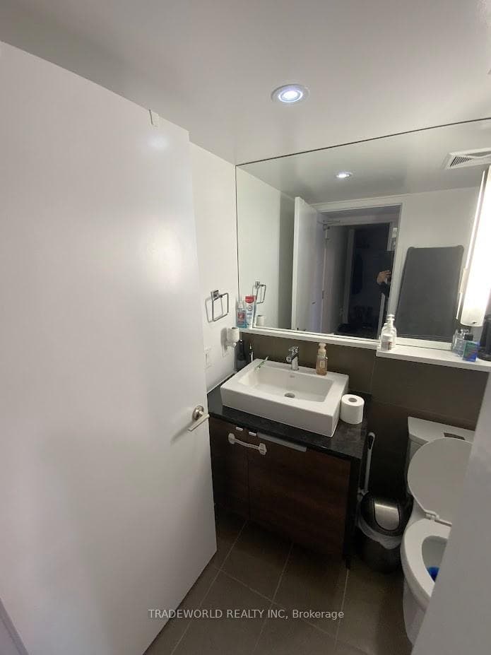 121 Mcmahon Drive Unit 316 photo 14