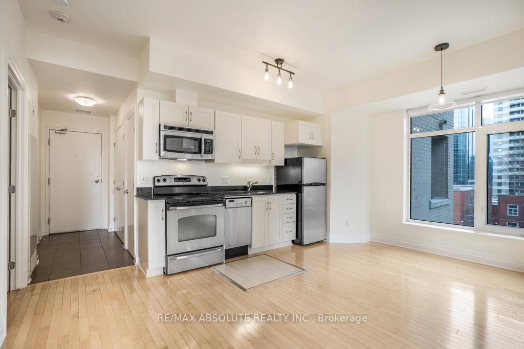245 Kent Street Unit 508 photo 5