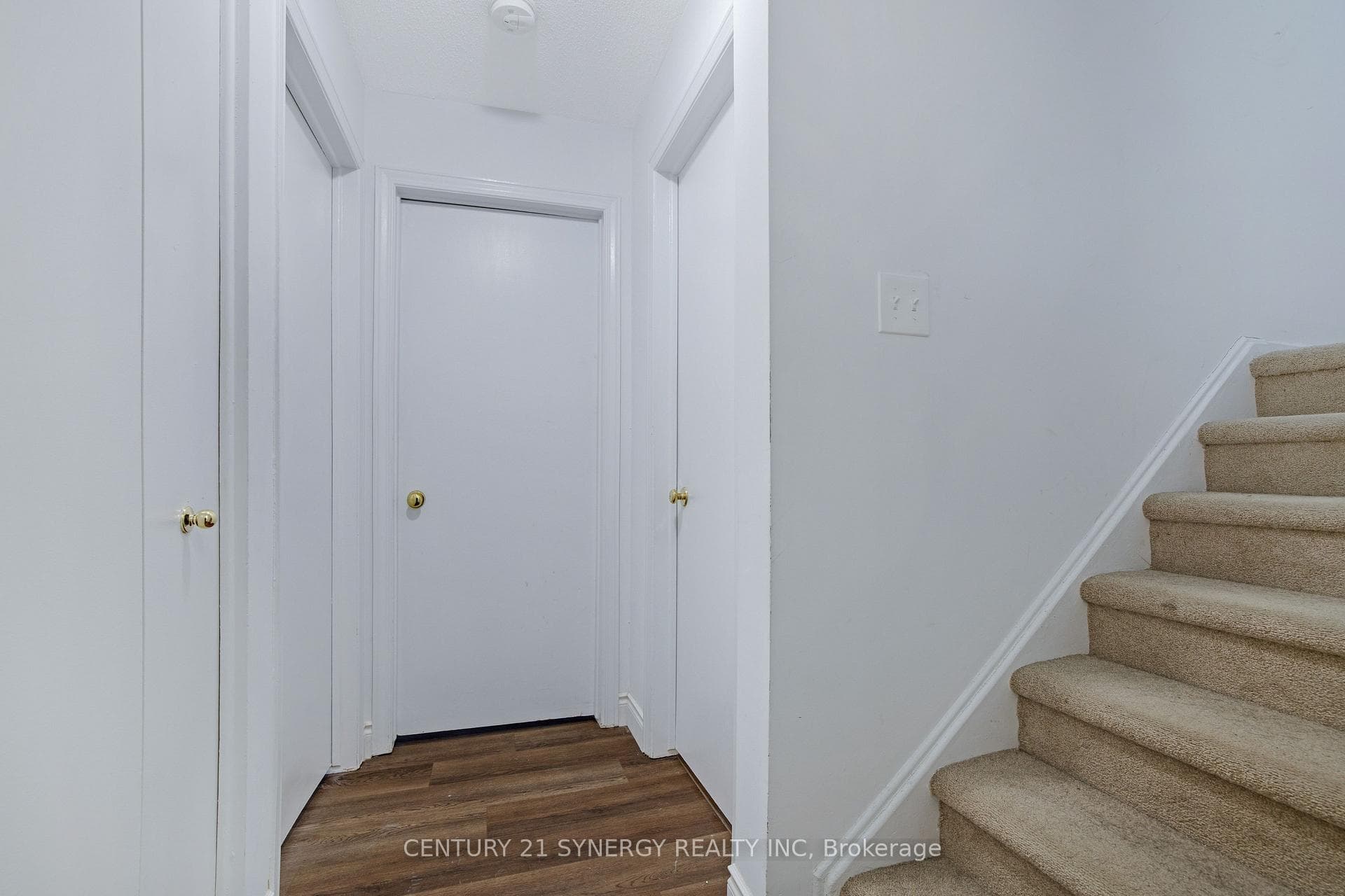 1589 ST BERNARD Street Unit 403 photo 17
