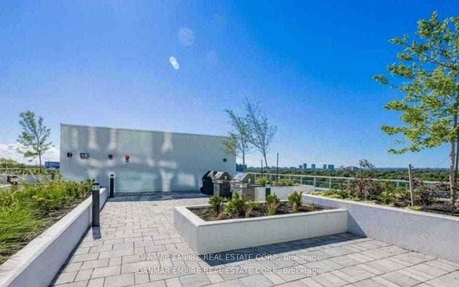 3220 Sheppard Avenue Unit 104 photo 32