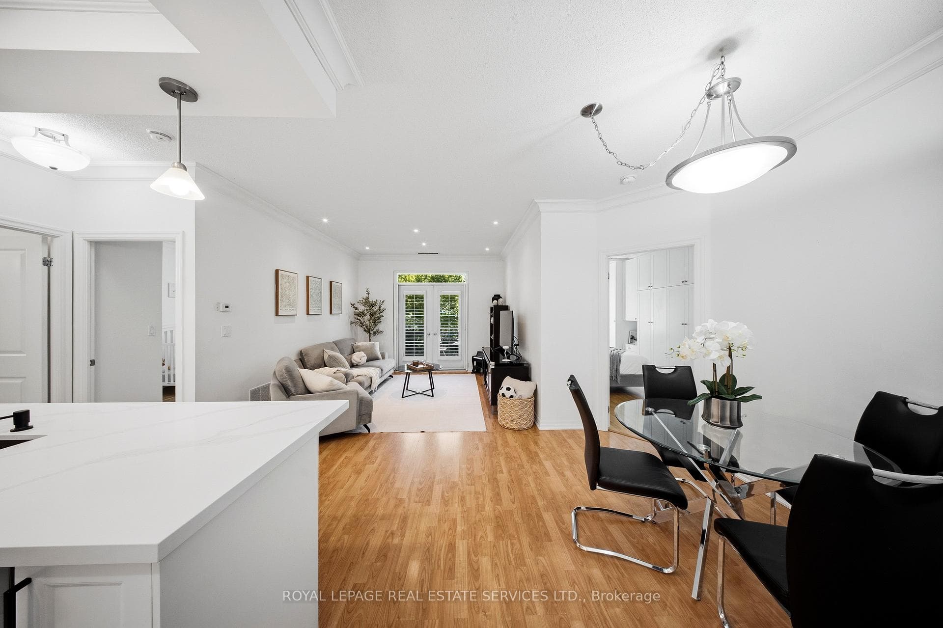 245 Dalesford Road Unit 114 photo 13