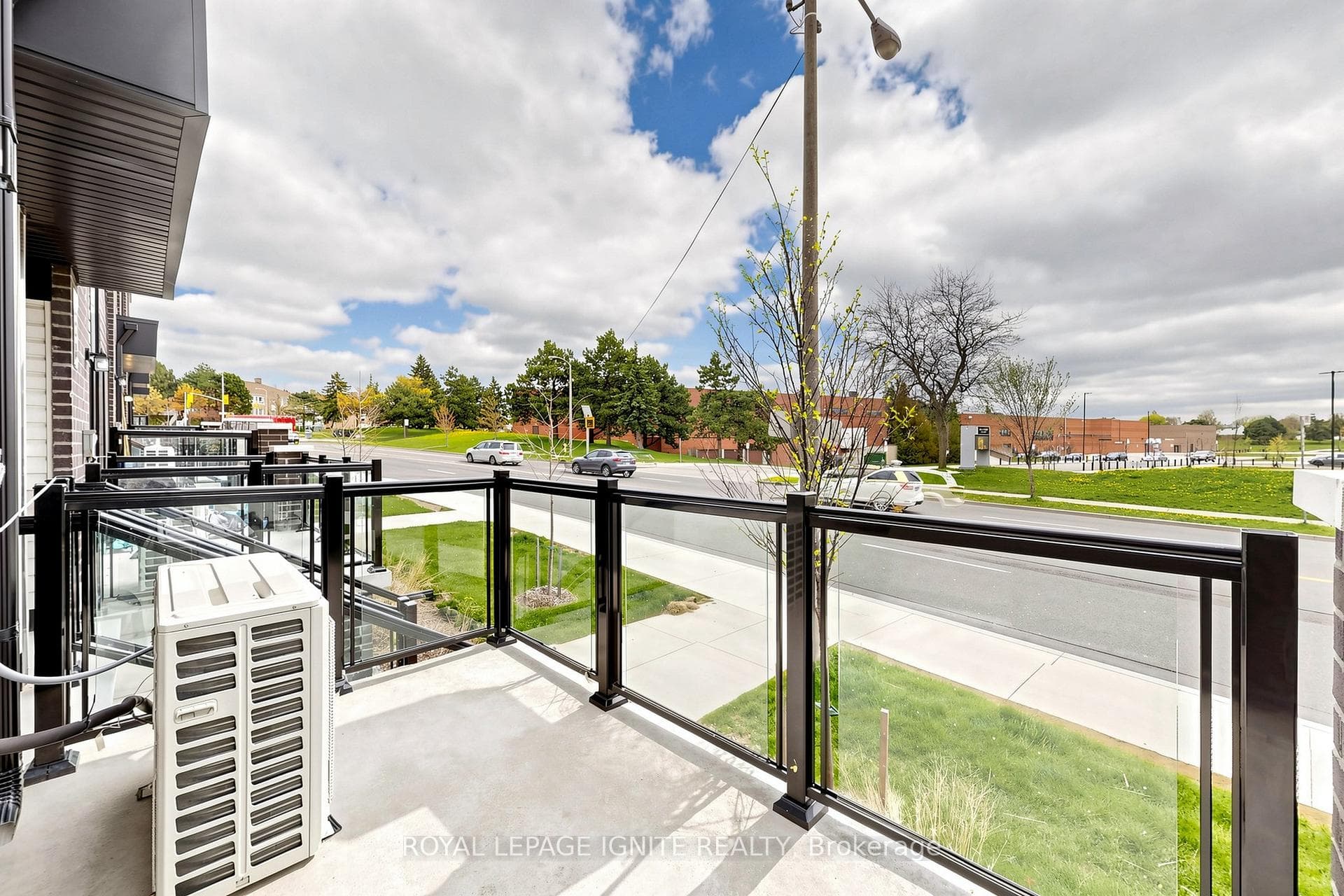 155 Tapscott Road Unit 22 photo 33