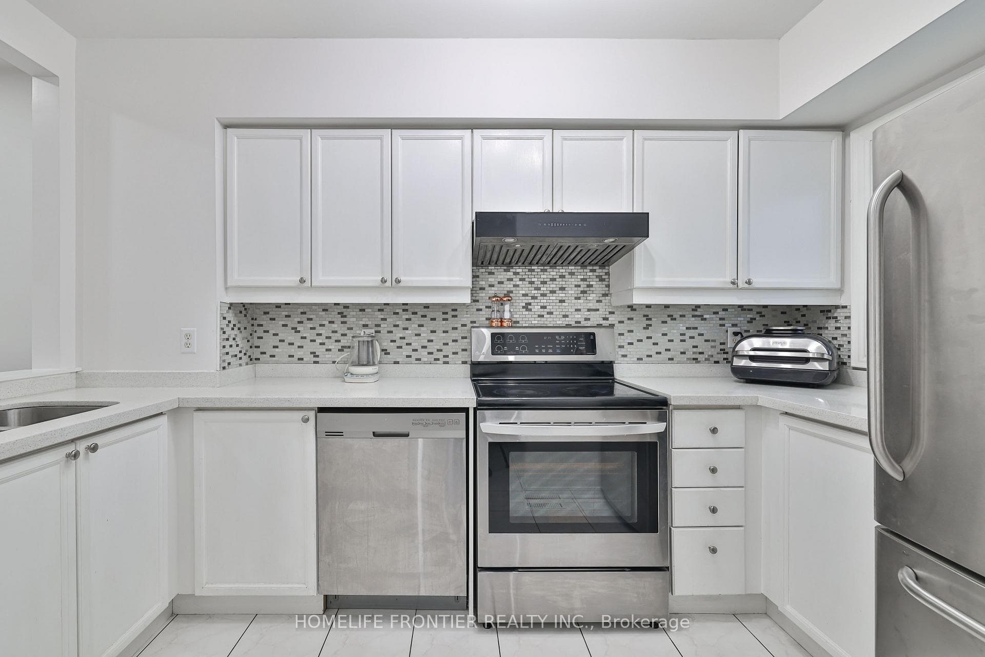 735 New Westminster Drive Unit 93 photo 5
