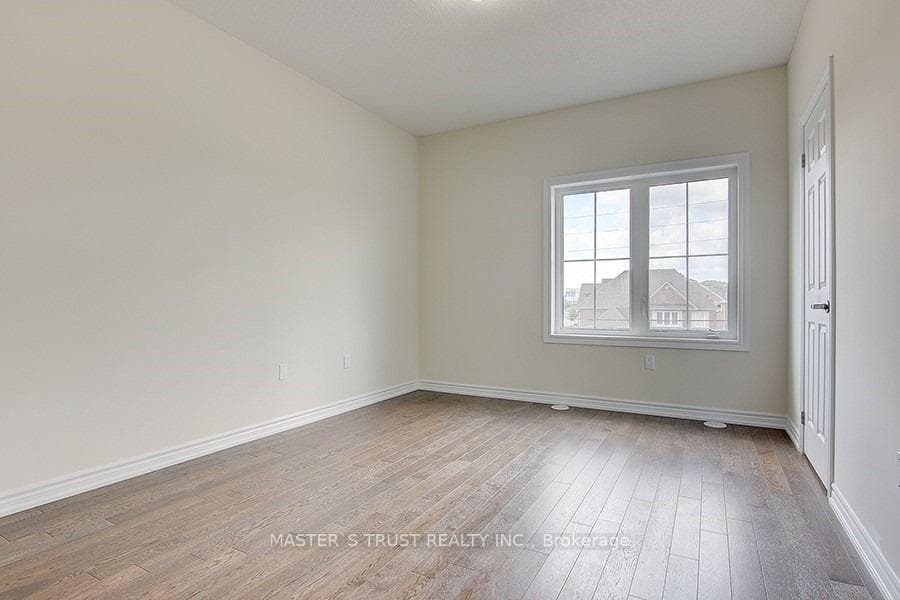 10917 Victoria Square Boulevard photo 19