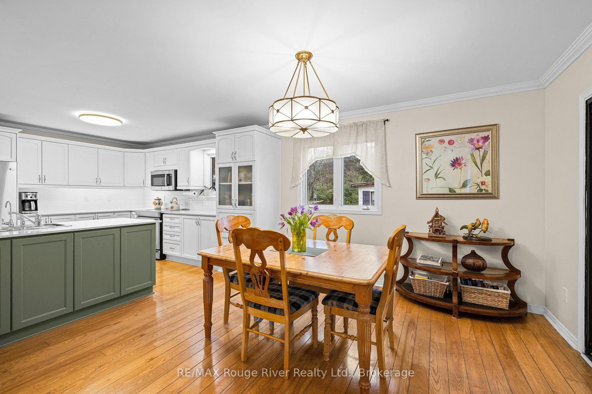 10126 Longsault Road Unit 14 photo 11