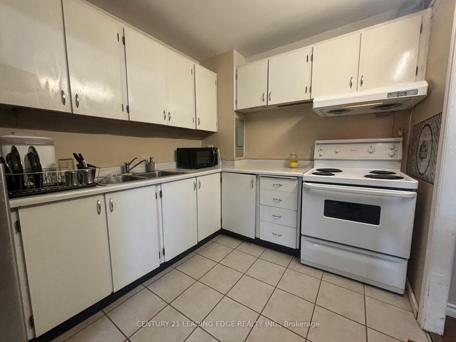 725 Don Mills Road Unit 401 photo 7