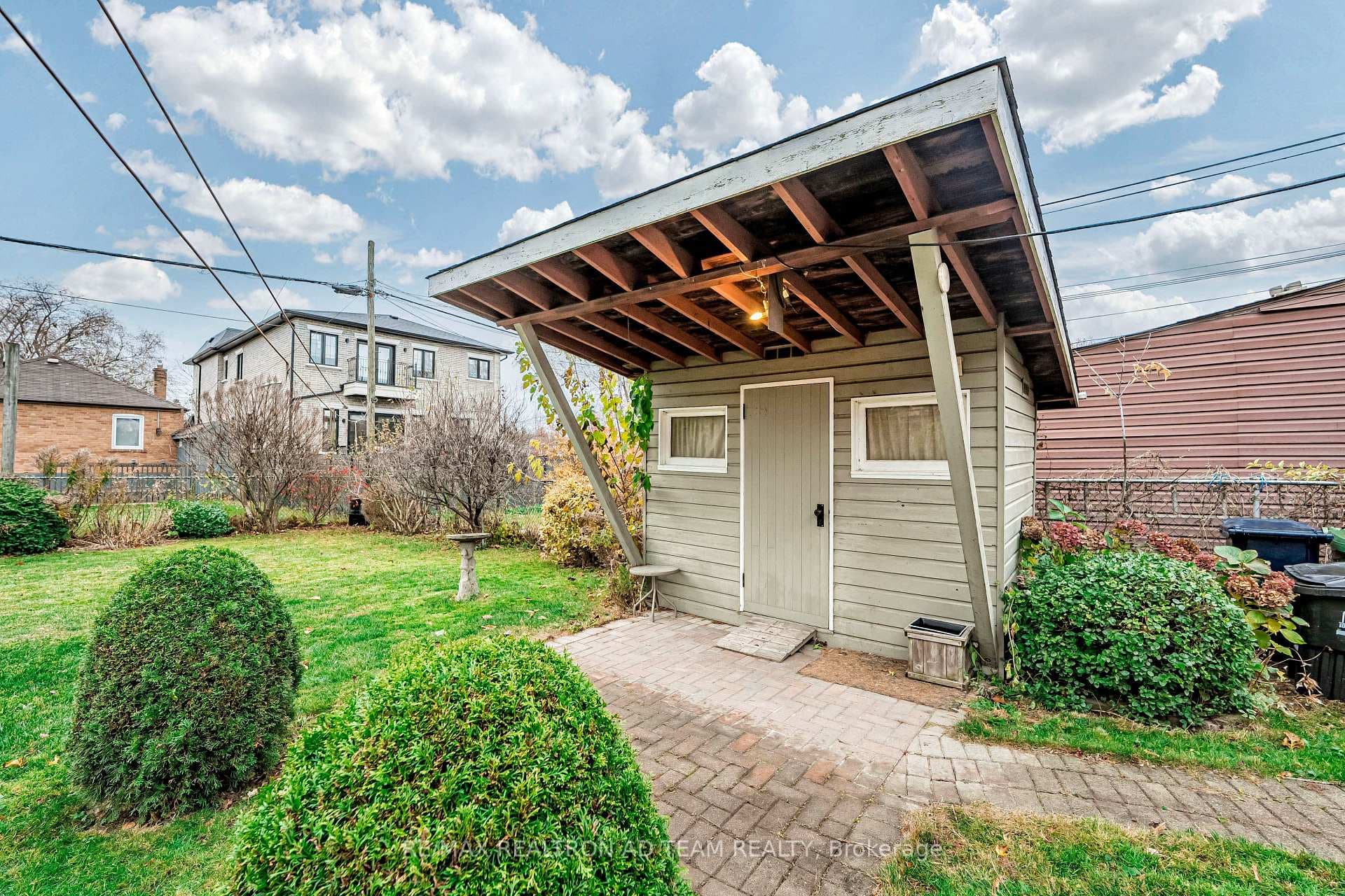 43 Flintridge Road photo 28