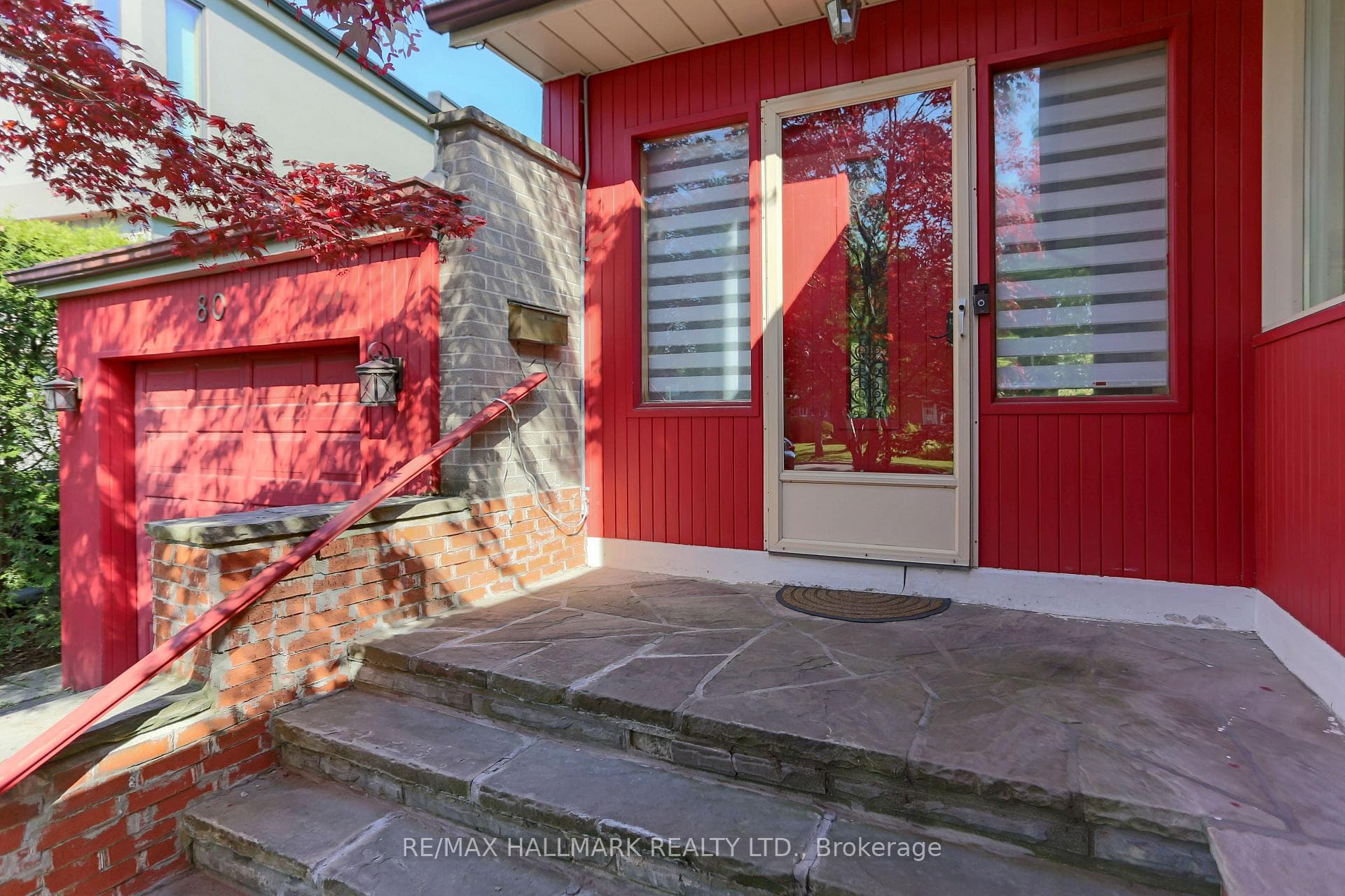 80 Berkinshaw Crescent photo 3