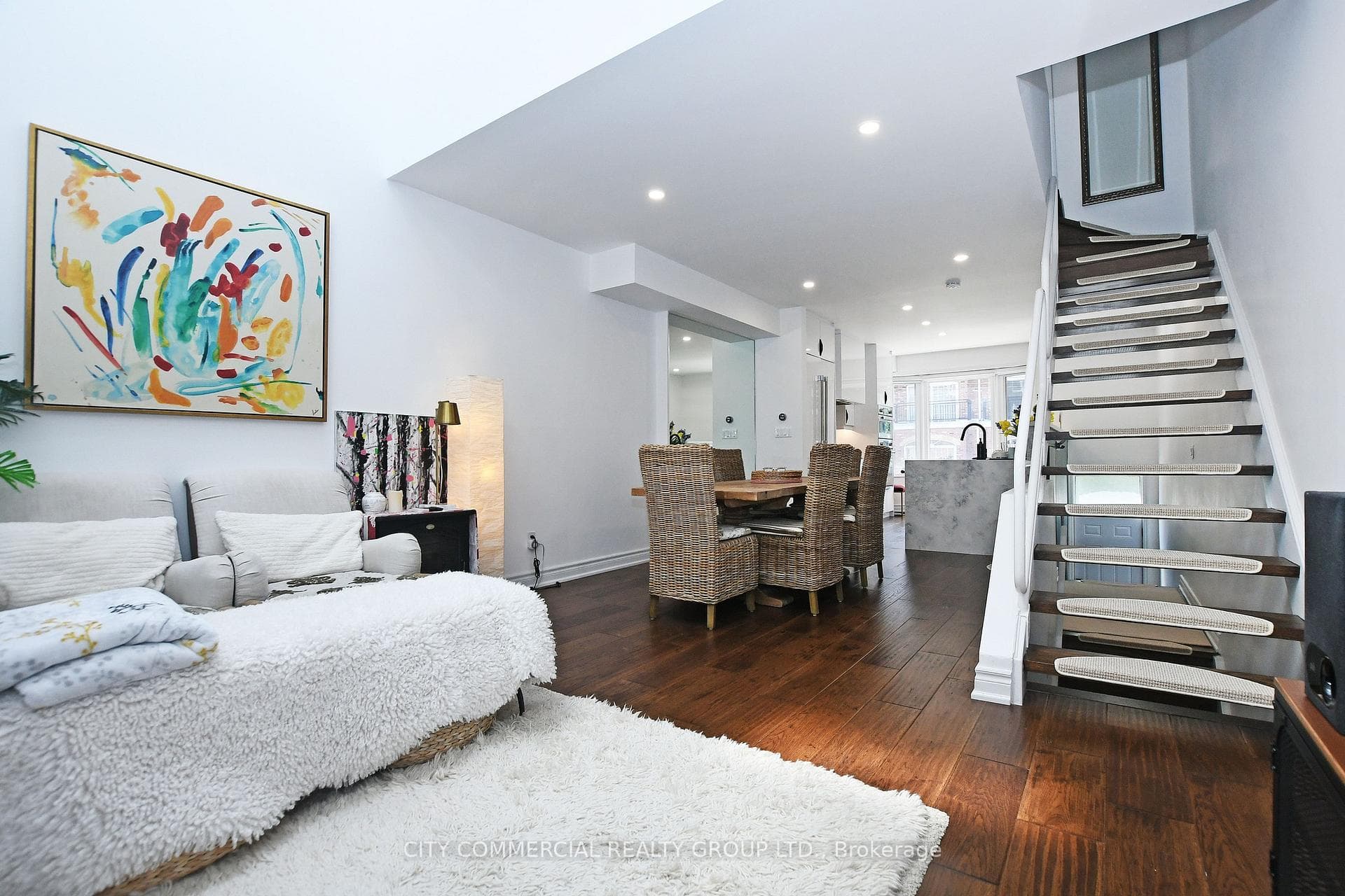 48 Berryman Street photo 9