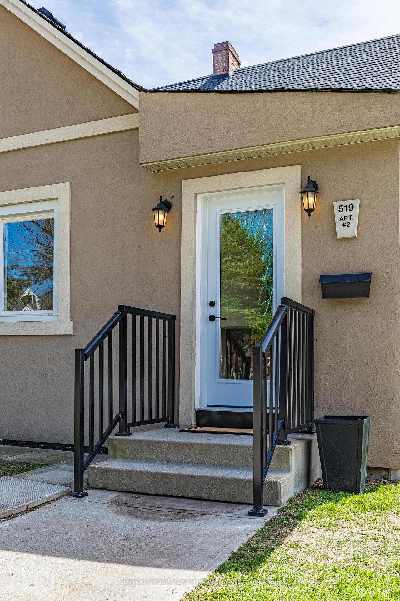 519 Elizabeth Street photo 26
