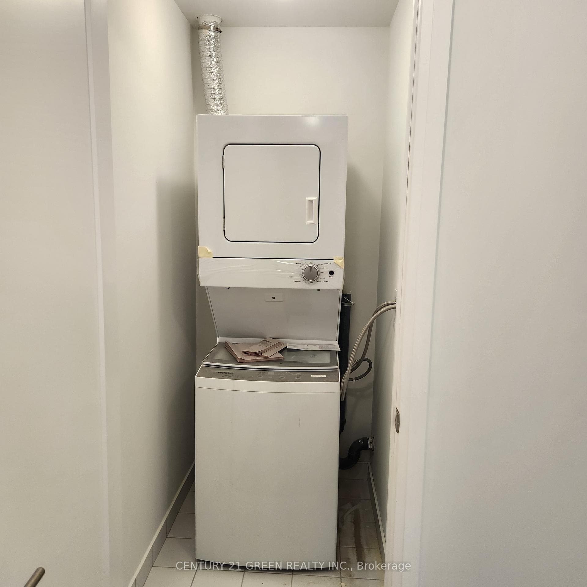 412 Silver Maple Road Unit 224 photo 28