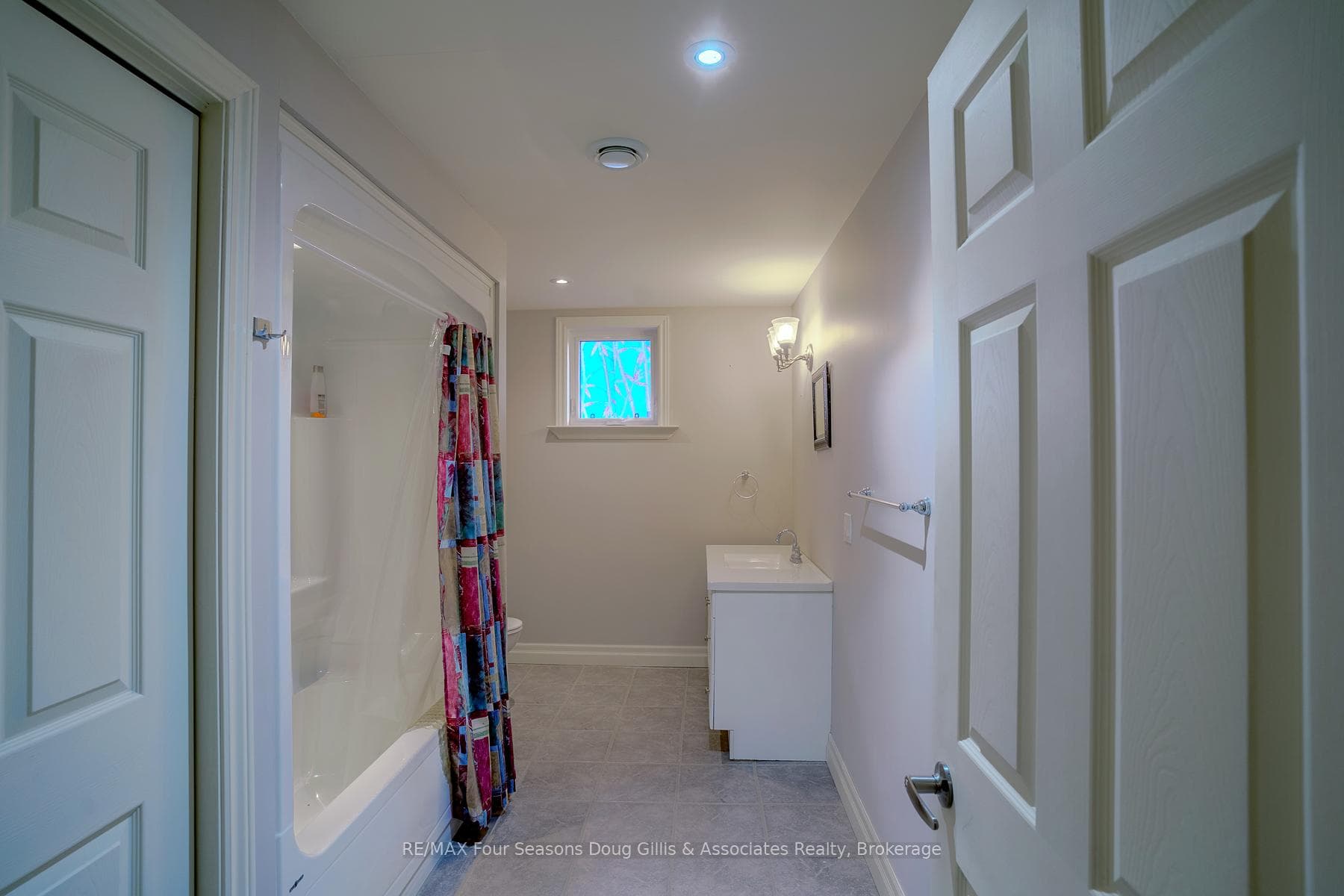 135 Algonquin Drive photo 15