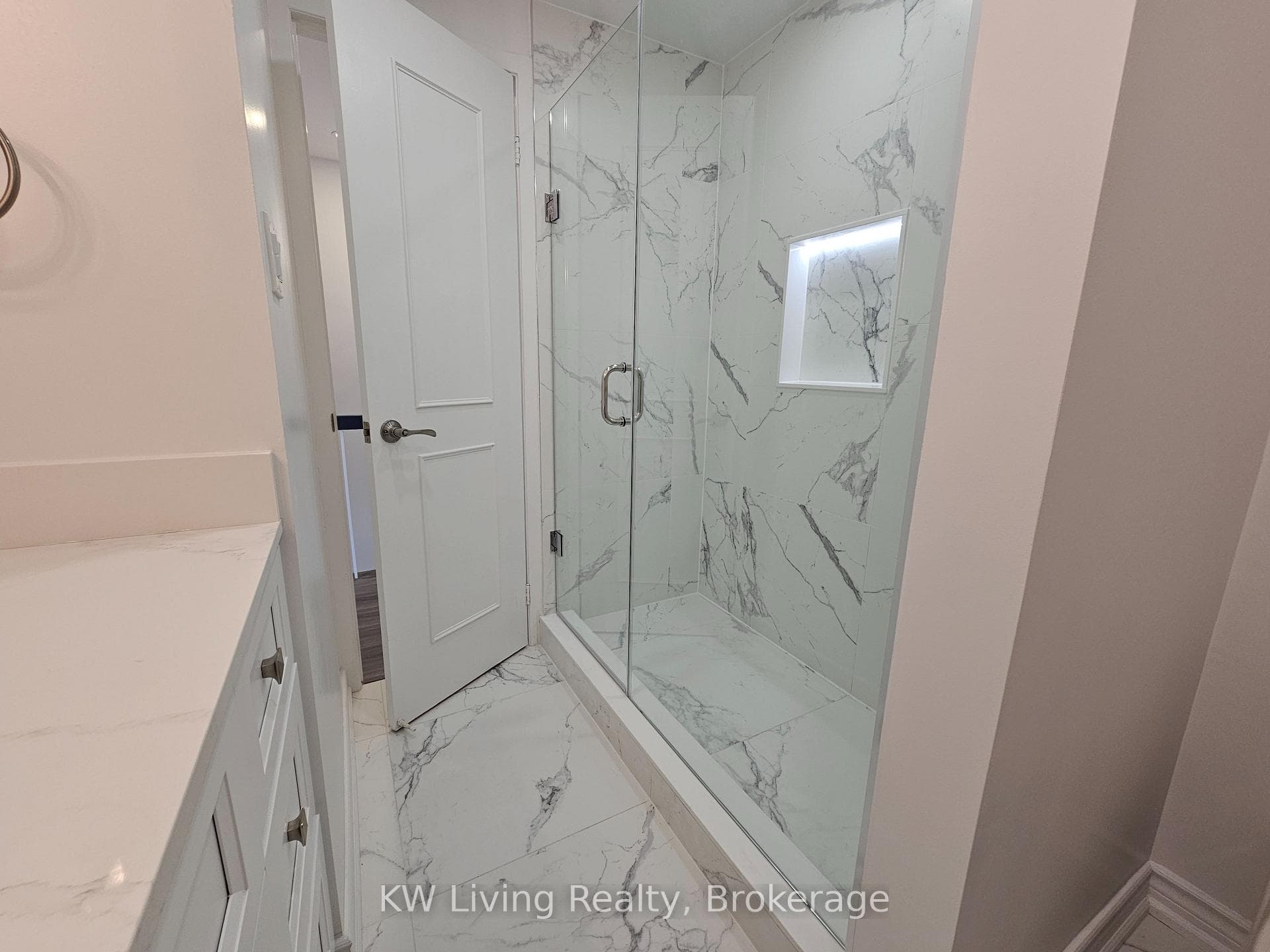 89 Gypsy Roseway N/A photo 22