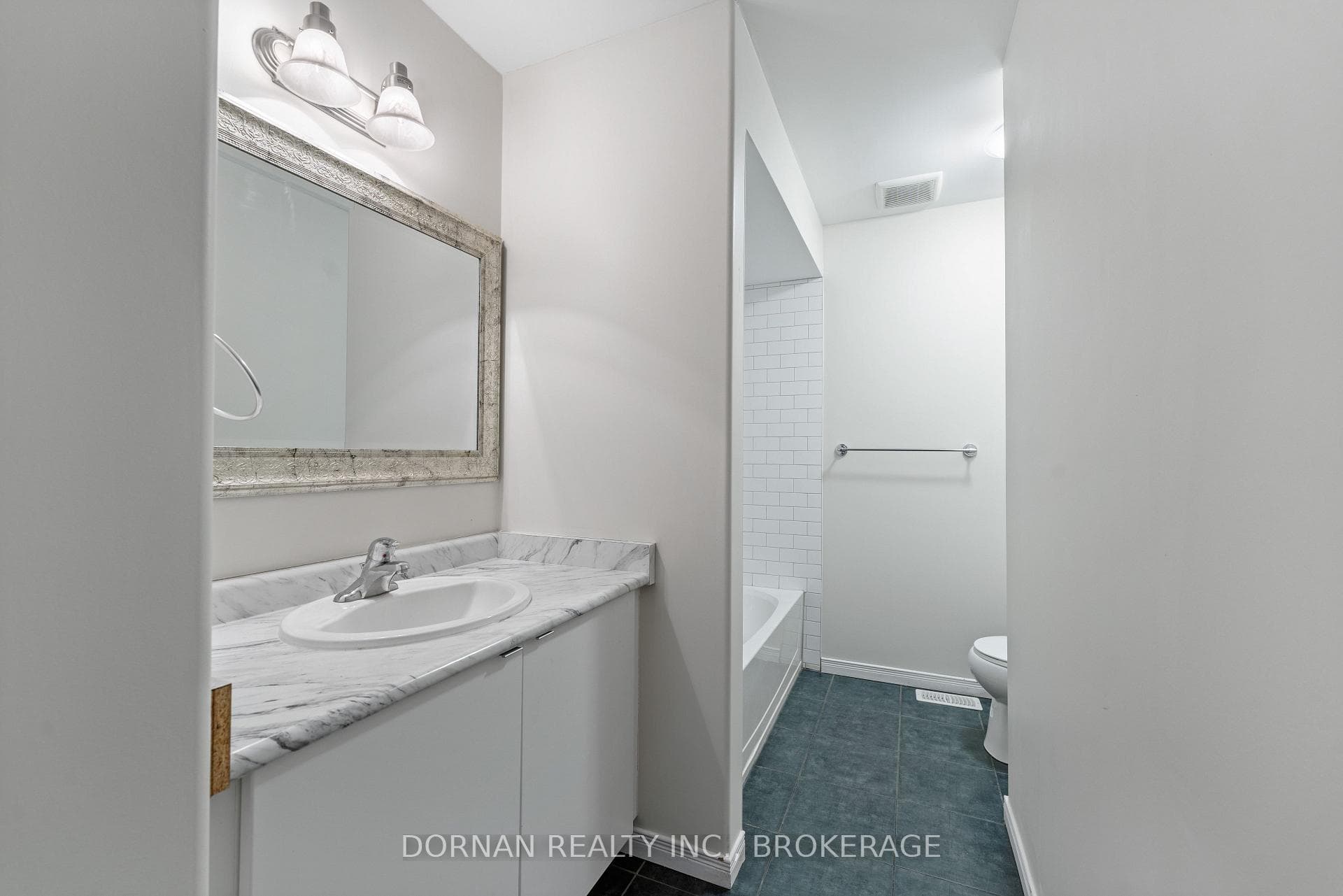284 Louden Terrace Unit Upper photo 24