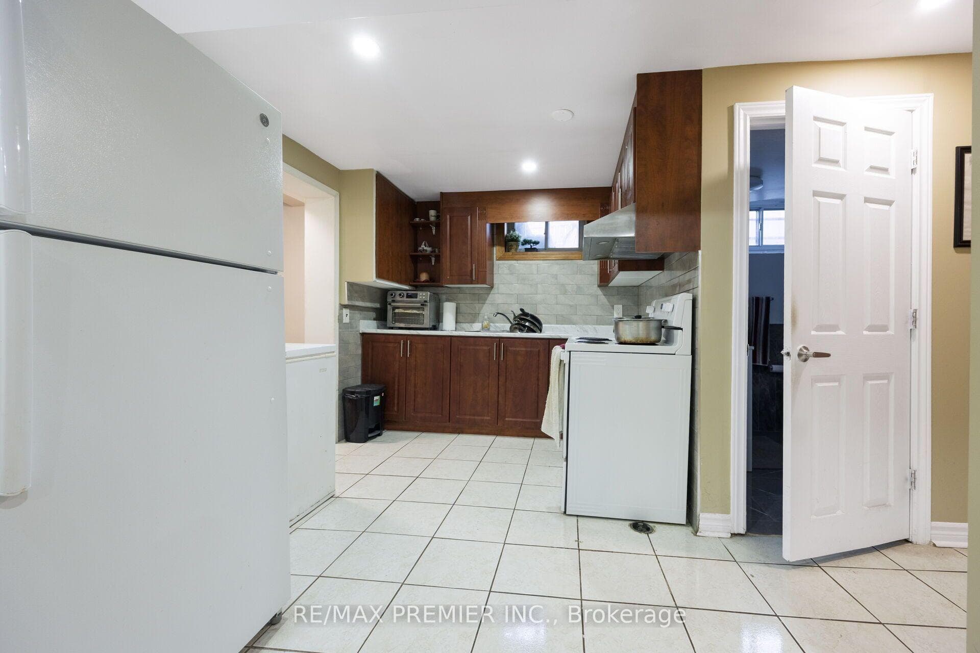 35 Barkwin Drive photo 37