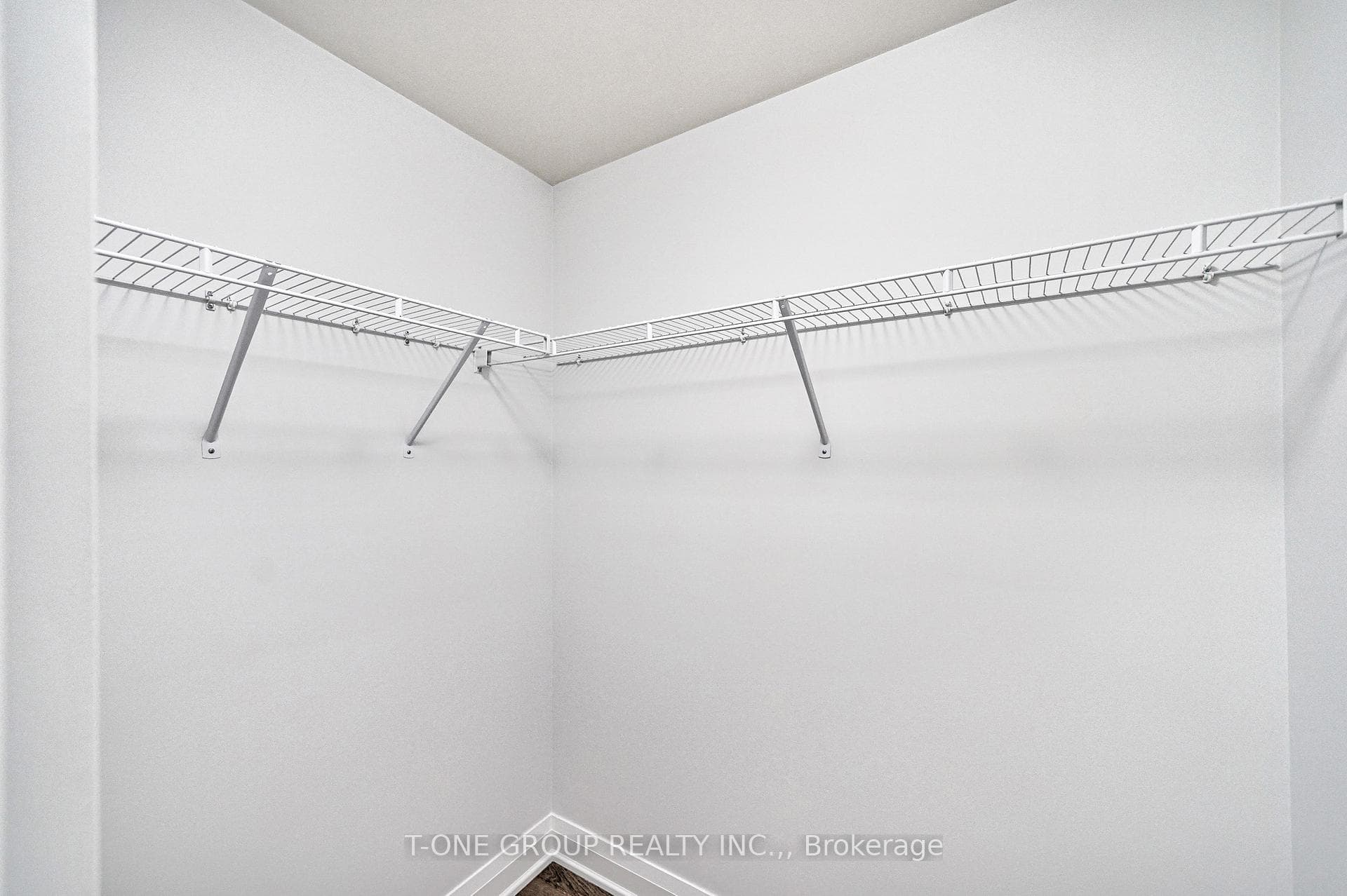 18 Uptown Drive Unit 227 photo 26