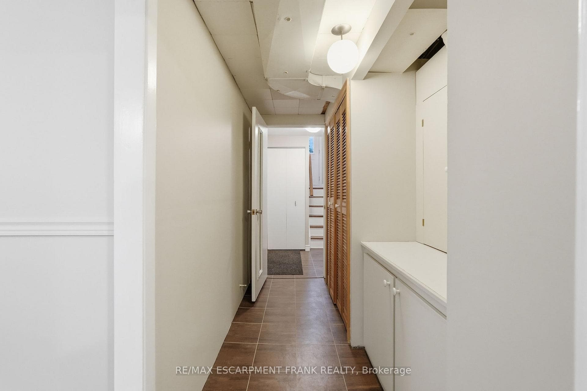 1538 Westminster Place photo 36