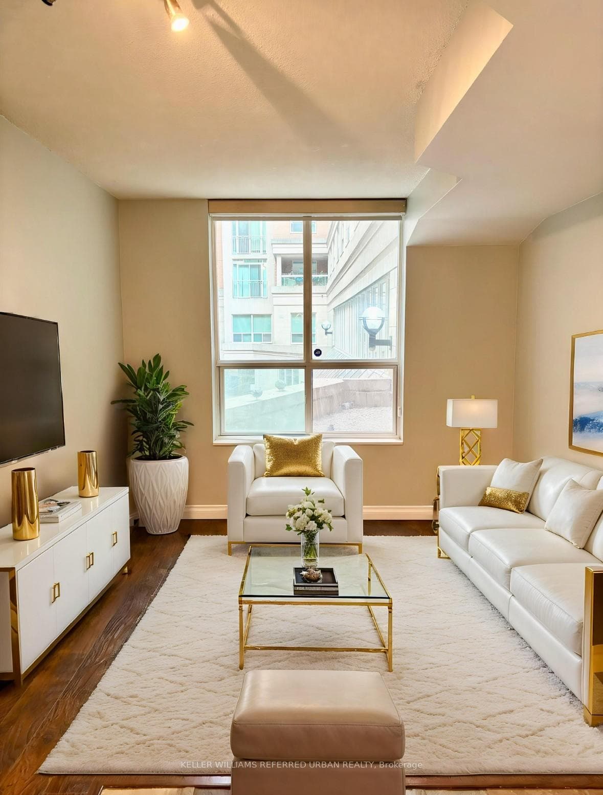 323 Richmond Street Unit 201 photo 1