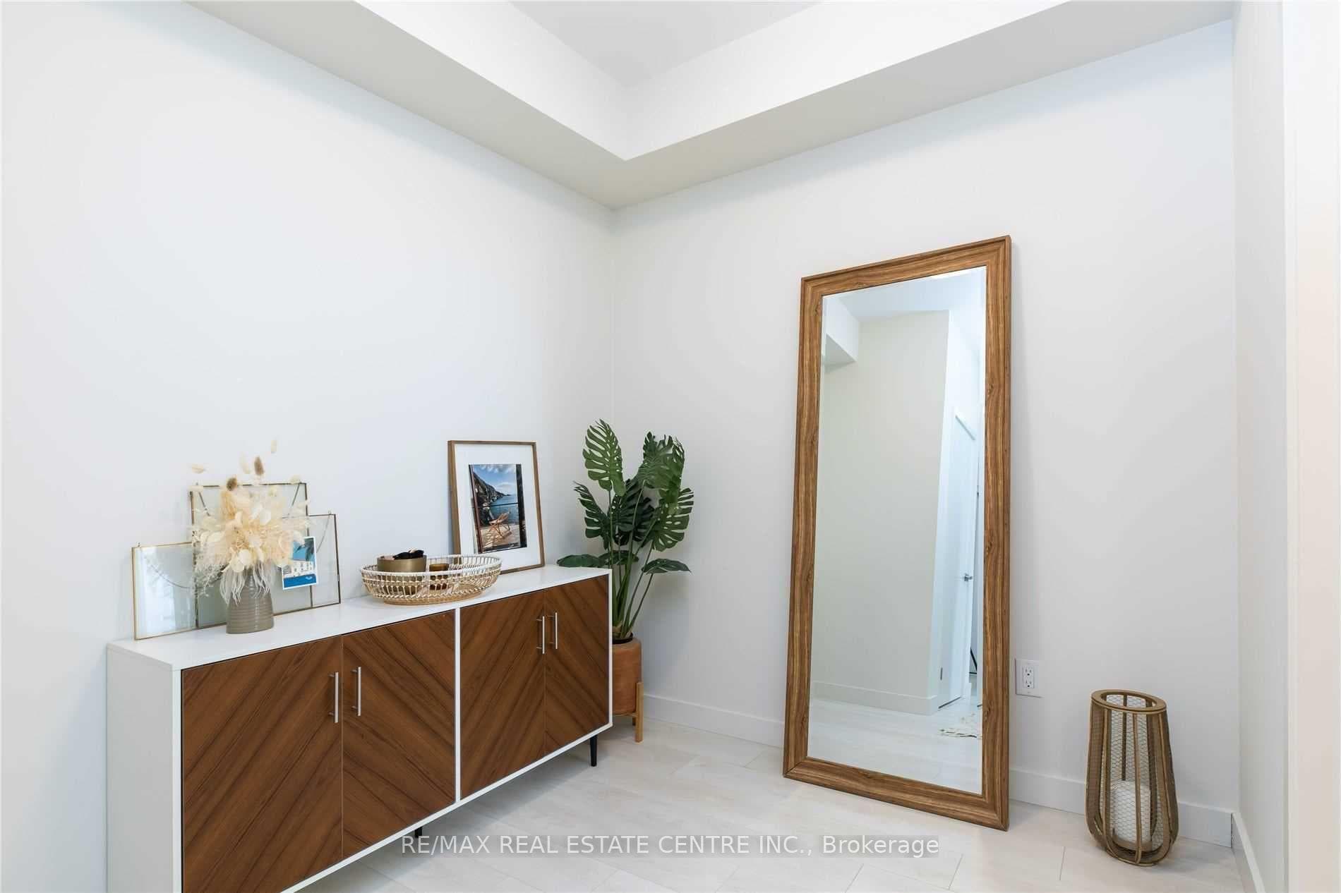 168 Sabina Drive Unit 403 photo 8