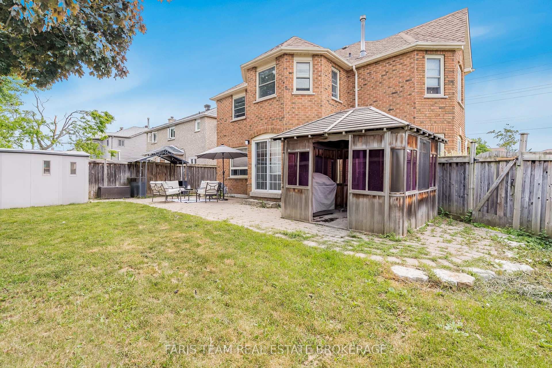 142 Livingstone Street photo 36