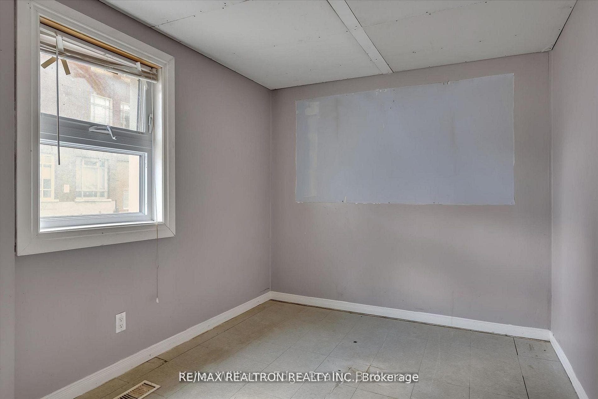 514-516 Aylmer Street photo 45