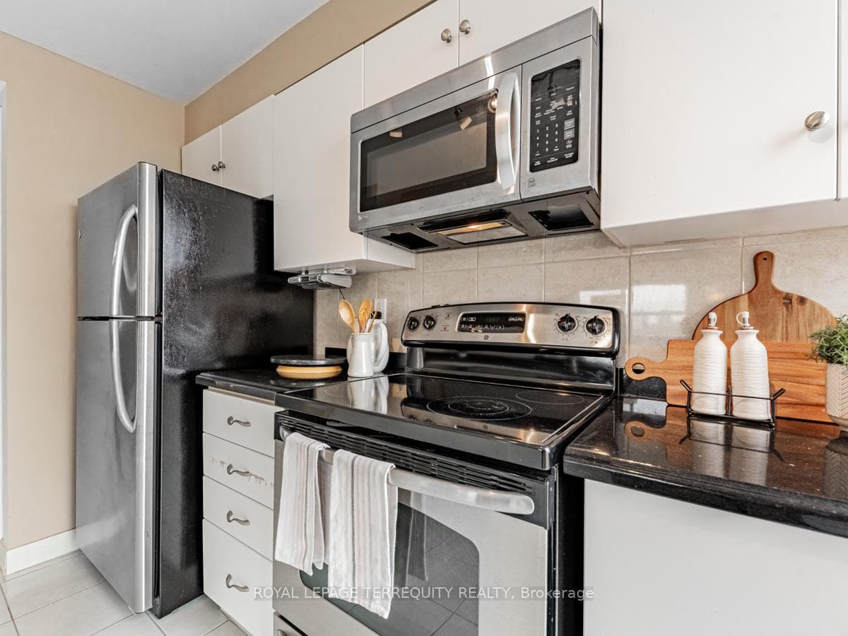 90 Dale Avenue Unit 1105 photo 13