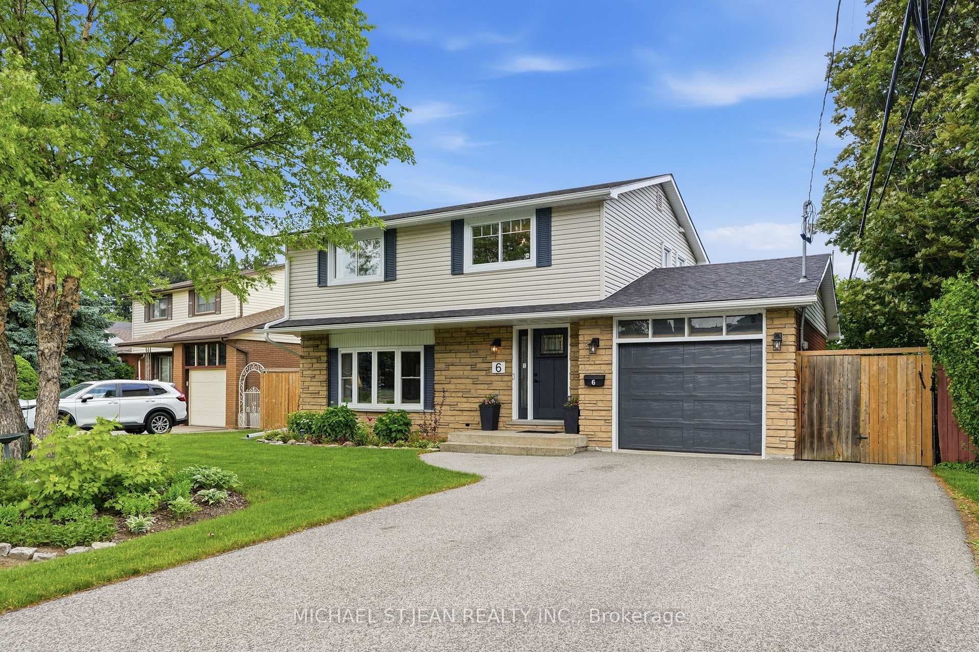 6 Darlington Drive photo 2