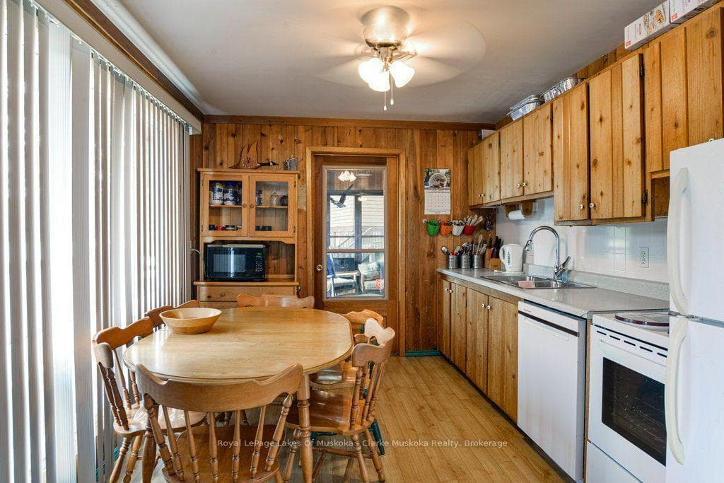1053 Harrison Trail photo 11