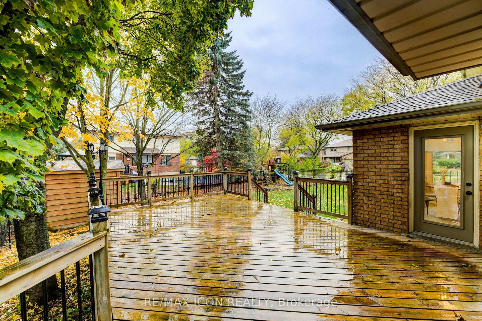 2 Dunnington Court photo 45