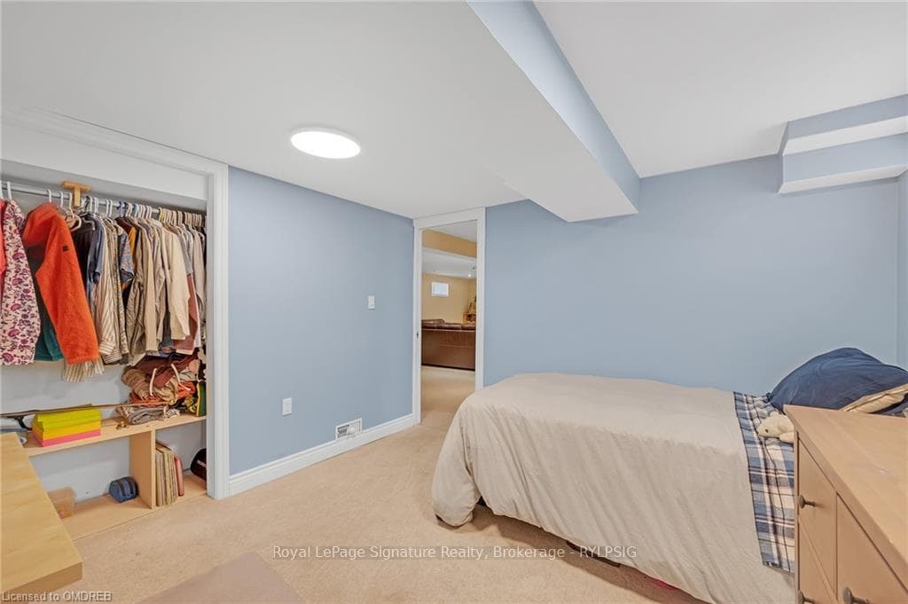 36 BEAUCOURT Road photo 30