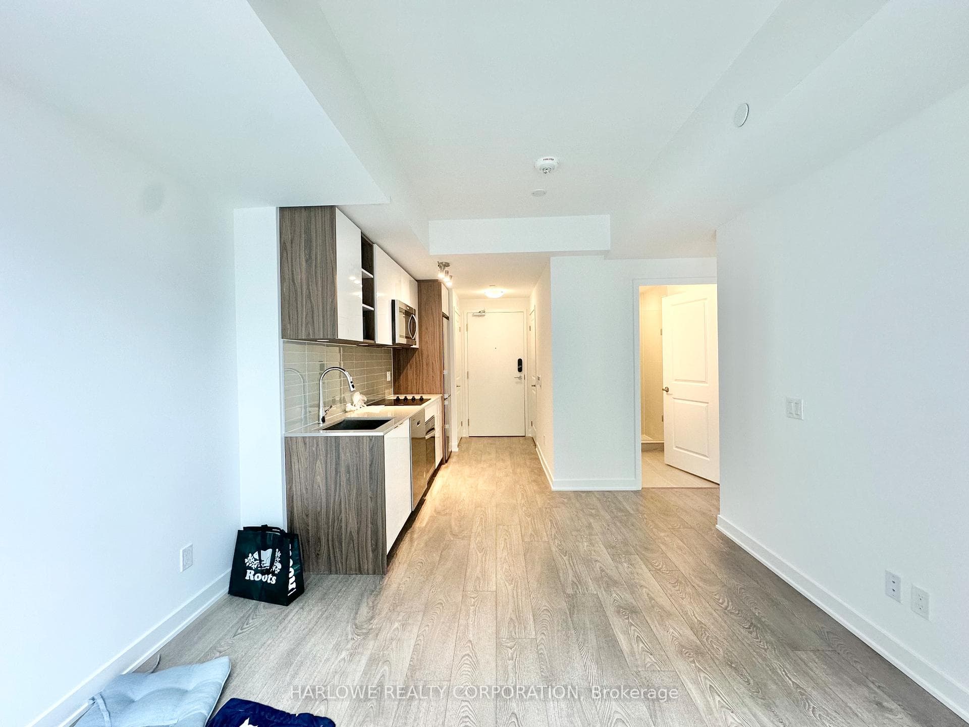 543 Richmond Street Unit 1014 photo 6