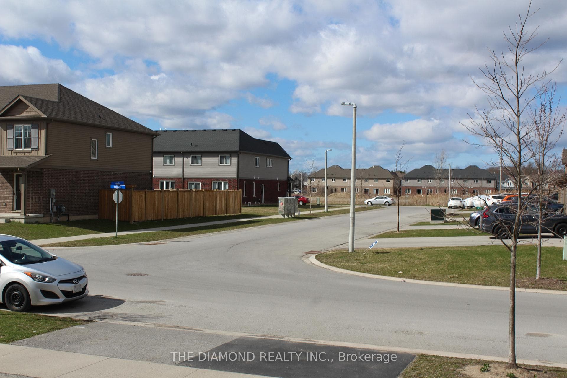 99 Heron Street photo 5