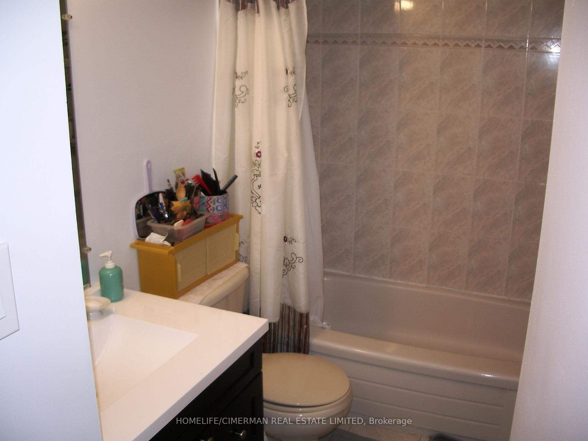 48 Wallis Crescent photo 20