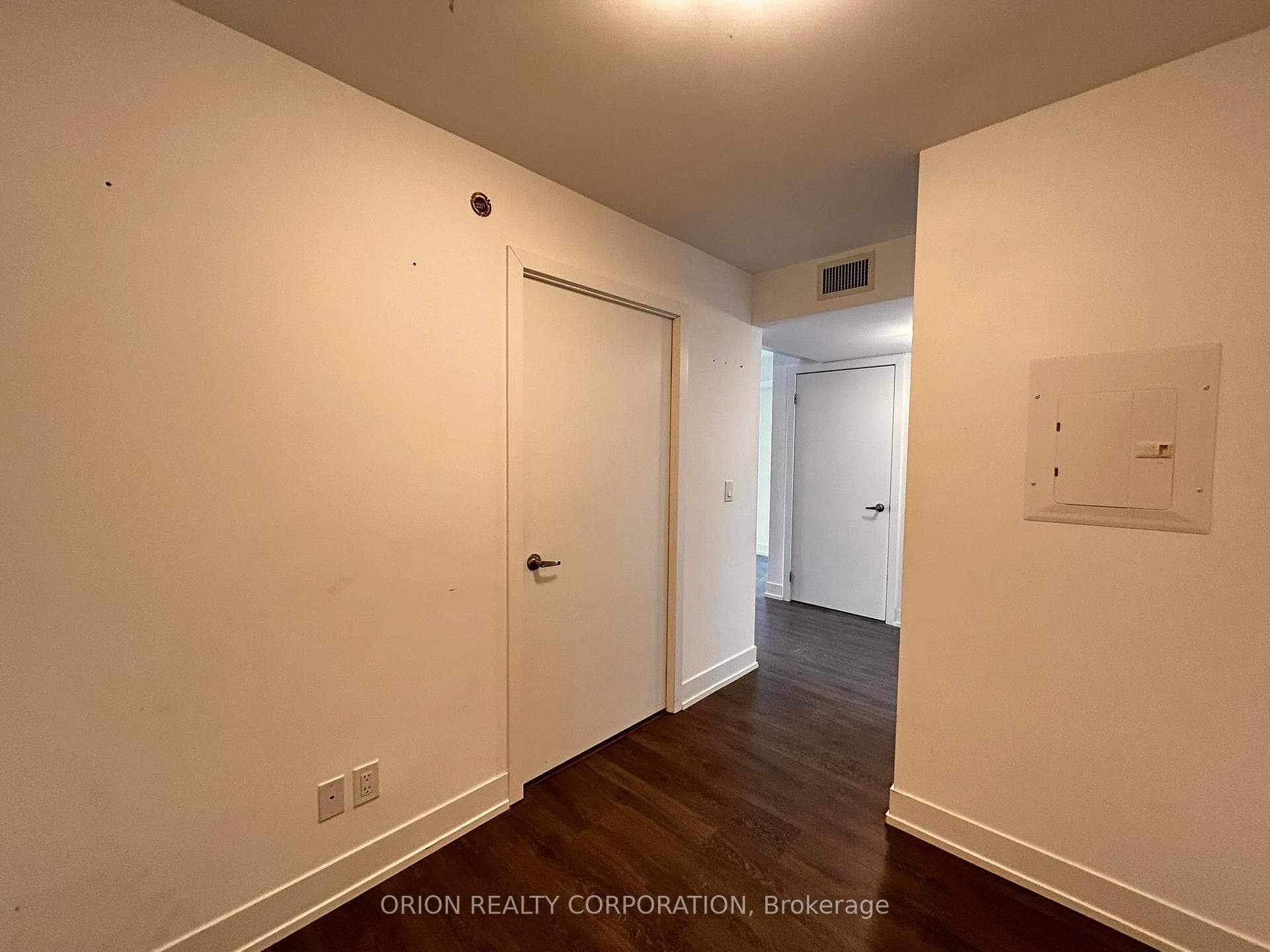 1255 Bayly Street Unit 1906 photo 6