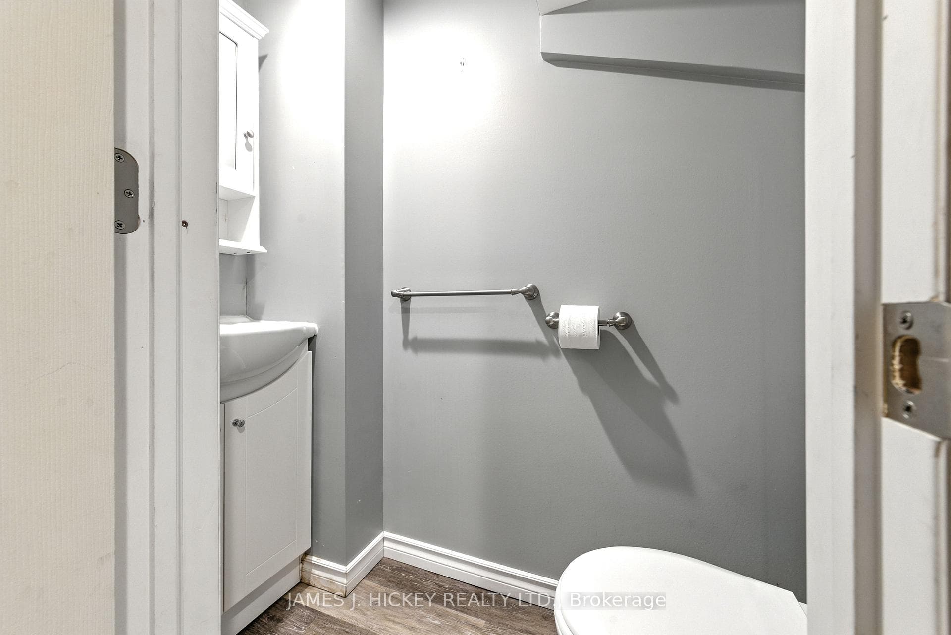 19 Alder Crescent photo 25