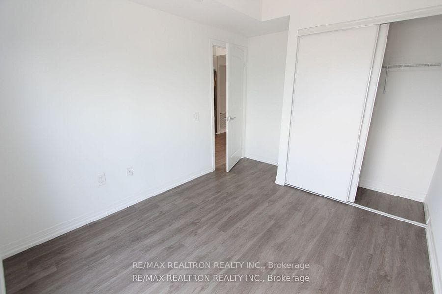 251 Jarvis Street Unit 4712 photo 12