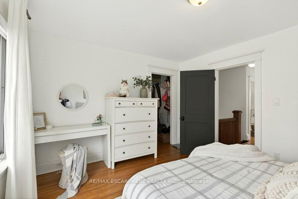 69 Balmoral Avenue photo 22