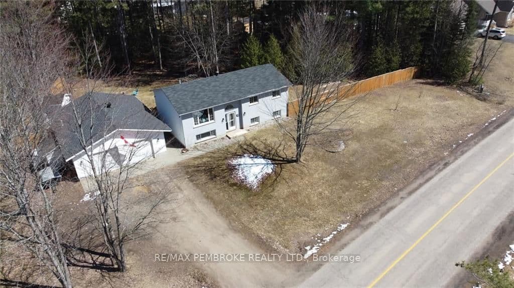 13 BLUE JAY Way photo 3