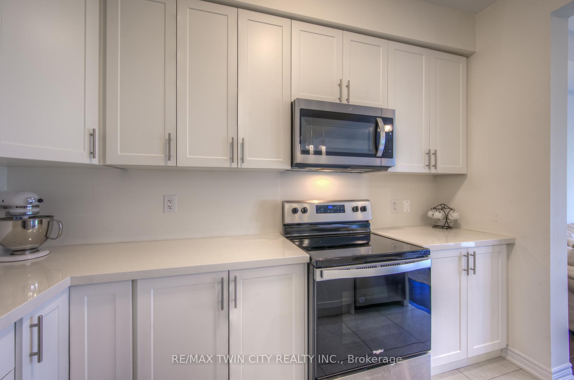 86 Grassbourne Avenue photo 10
