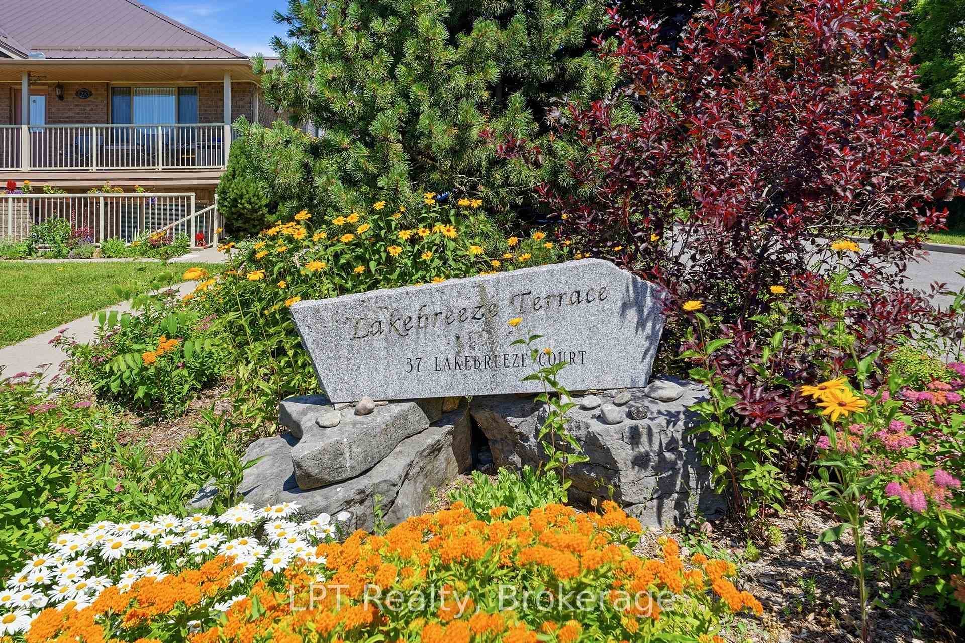 37 Lake Breeze Court Unit 5A photo 27