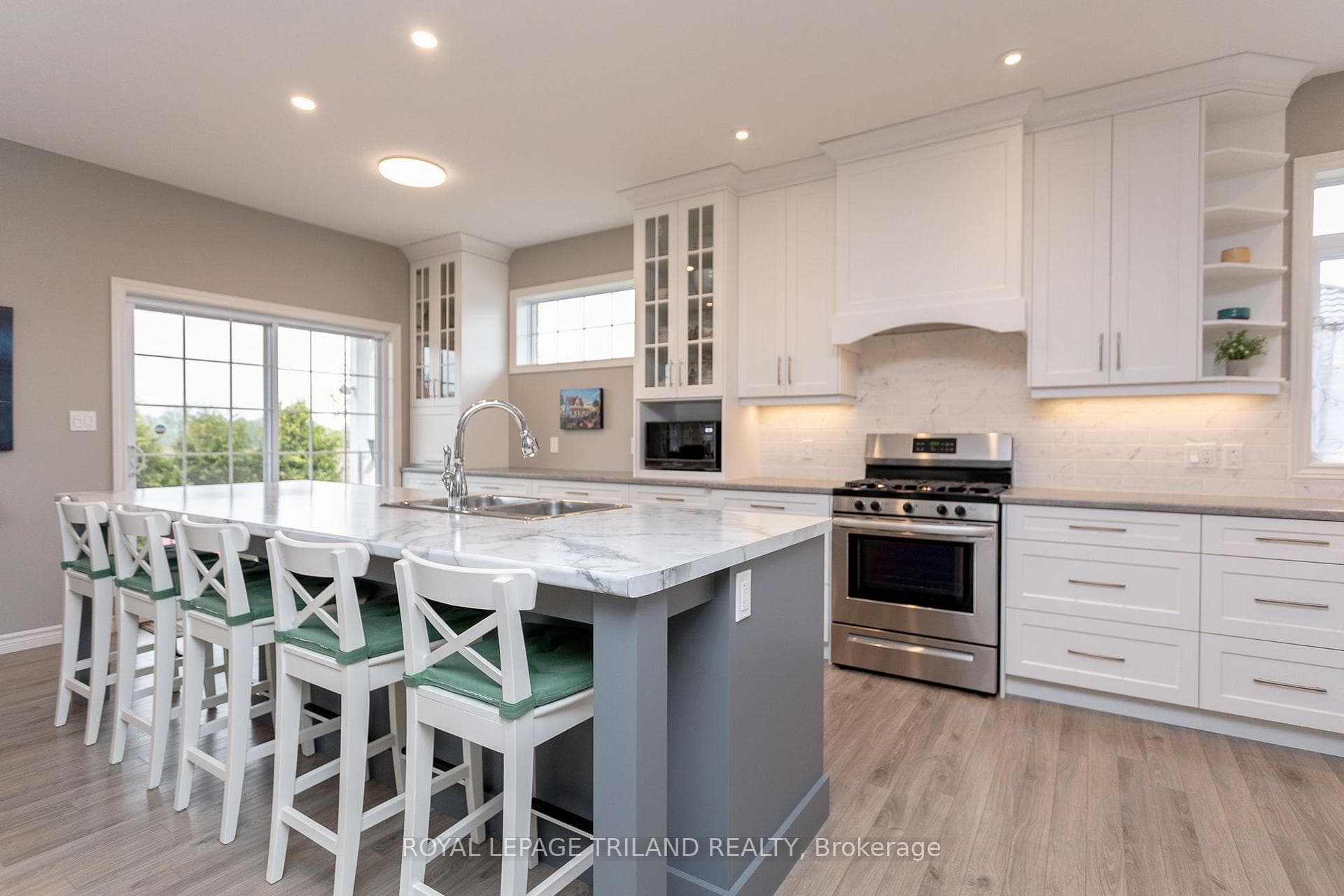 132 Robin Ridge Drive Unit 16 photo 10
