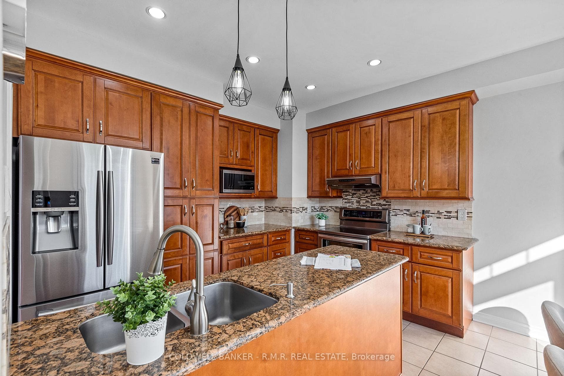 448 Whitby Shores Green Way photo 12