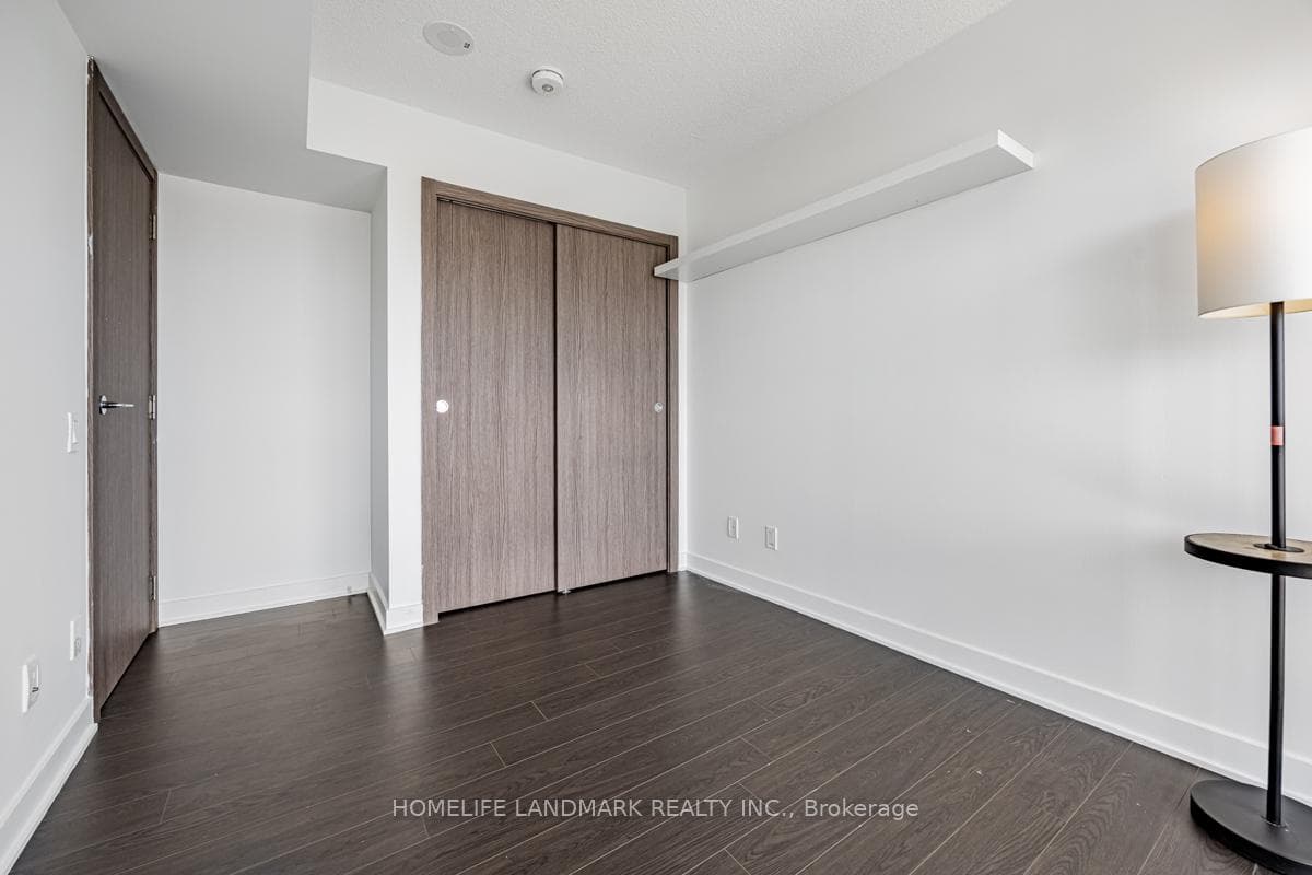 17 Bathurst Street Unit 1501 photo 18