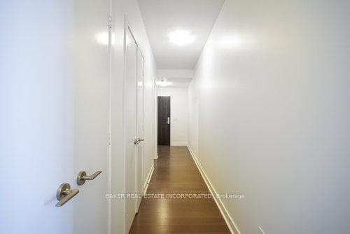 156 Portland Street Unit LPH 621 photo 7