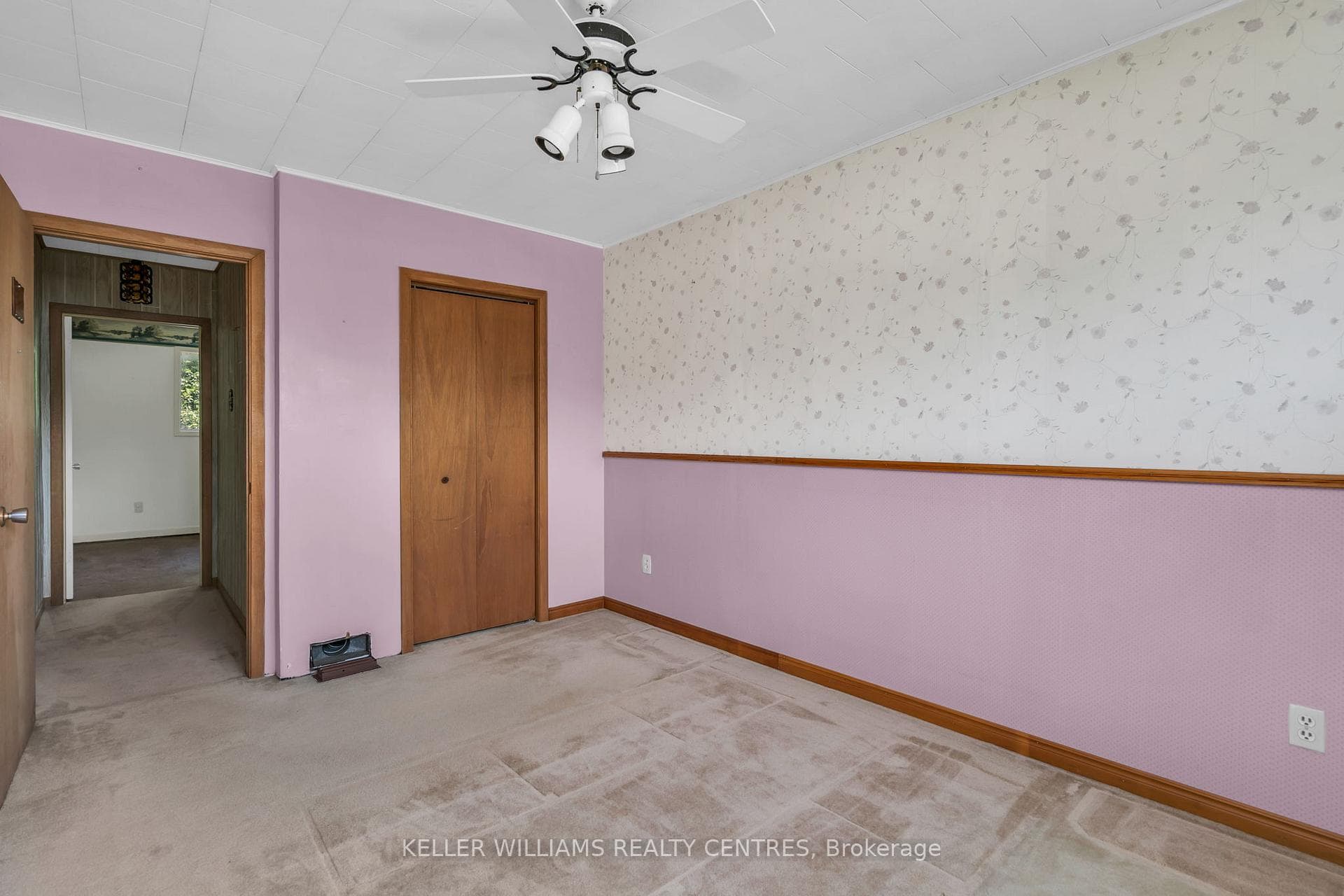 292 Elmview Gardens photo 17